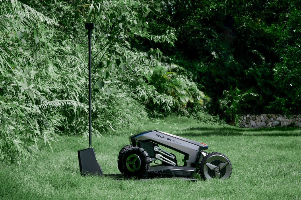 EcoFlow Blade Robotic Lawn Mower
